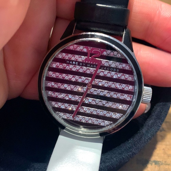EC Marc Jacobs Watch - Picture 12 of 14